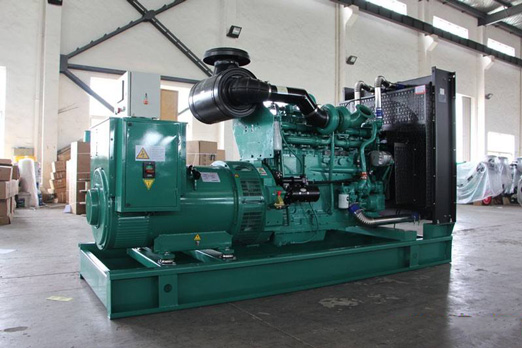 平武320kw康明斯柴油发电车出租组图片 平武320kw康明斯柴油发电车出租组图片